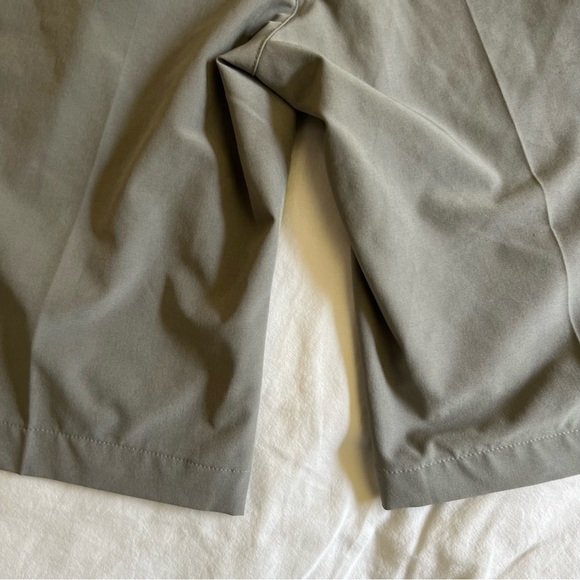 Men’s Adidas 10” Golf Shorts Gray Size 28 - Picture 7 of 10